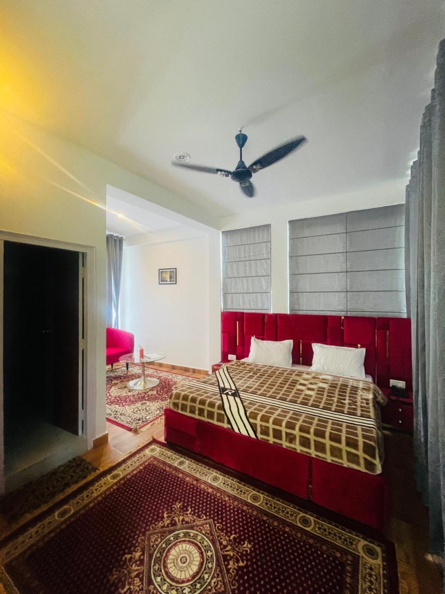 Collection O The Maan Resort Rāmgarh Екстериор снимка